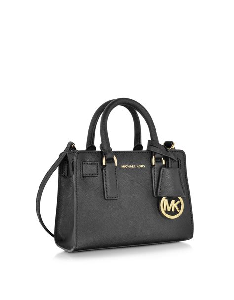 michael kors small tote black